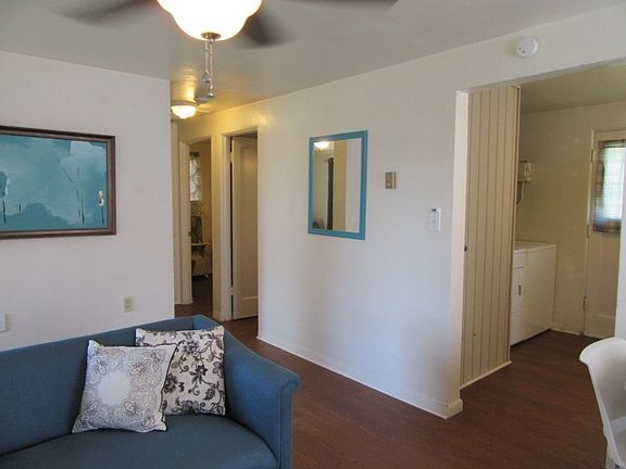 5th image of 2211 E Marshall Ave
