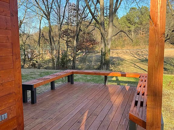 2nd image of 4939 Cherrywood Dr