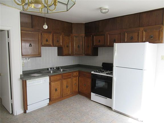 4th image of 6306 Normandy Dr