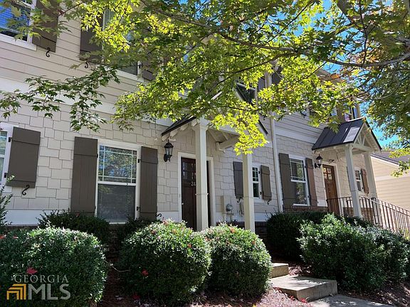 3rd image of 241 Center Park Ln