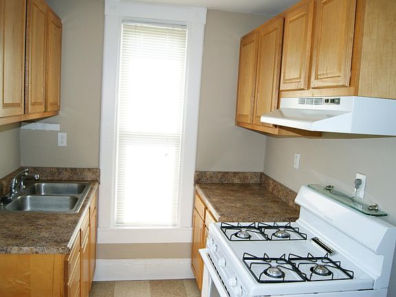 2nd image of 4825 Eastern Ave #2