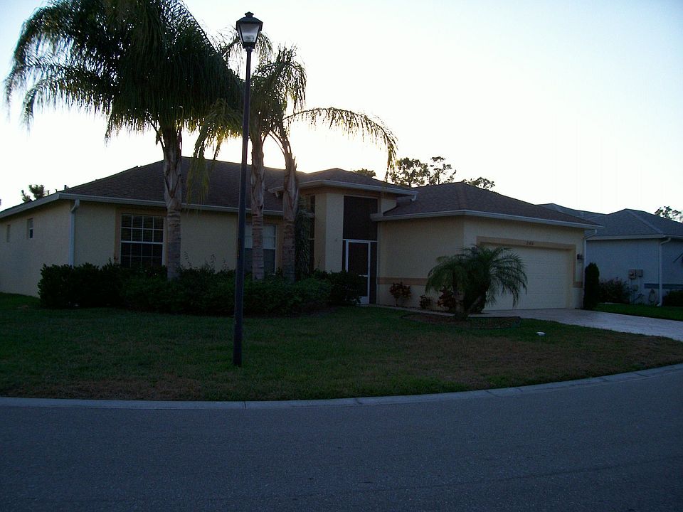 Large, quiet corner lot