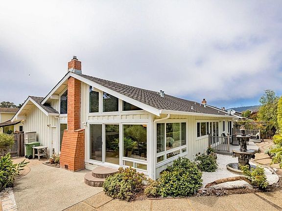 2nd image of 2001 Bordeaux Ln
