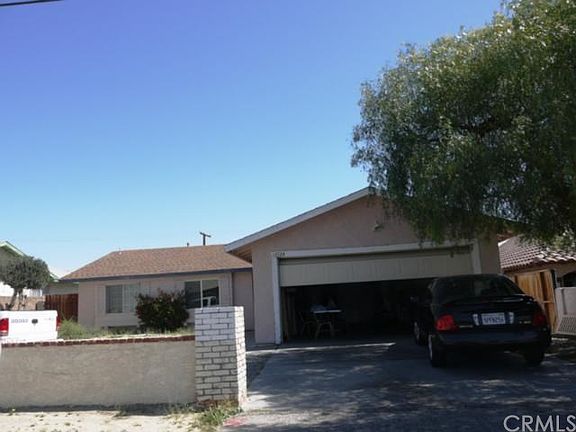 3rd image of 13924 Caliente Dr
