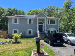 793 Montgomery St, Fall River, MA 02720