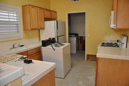 4th image of 59 Orangewood Ct