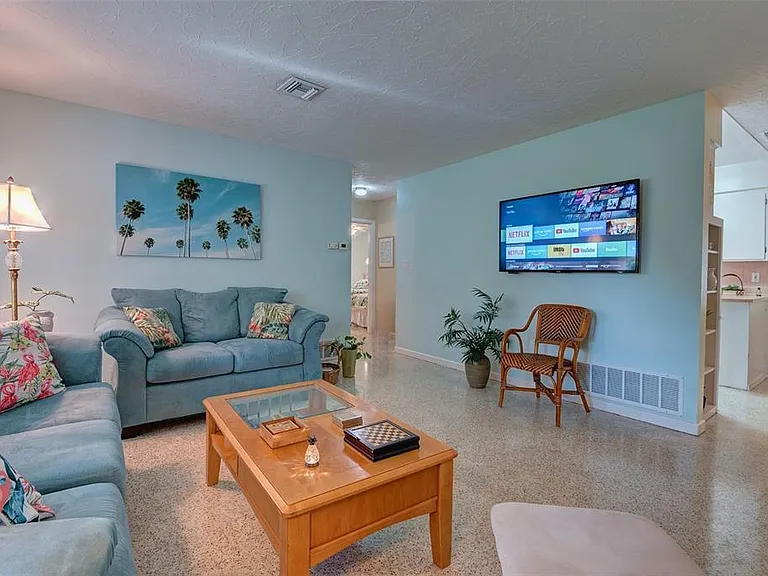 3605 Iroquois Ave — Photo 7