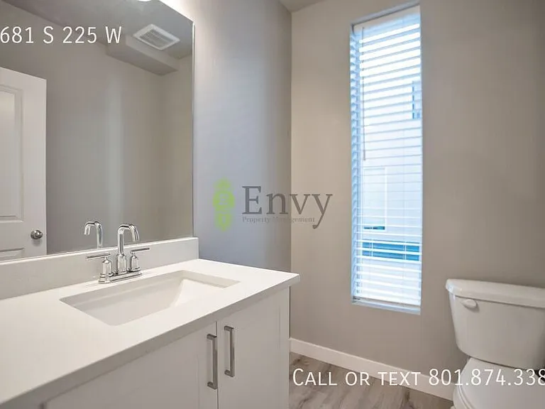 1681 S 225 W — Photo 13