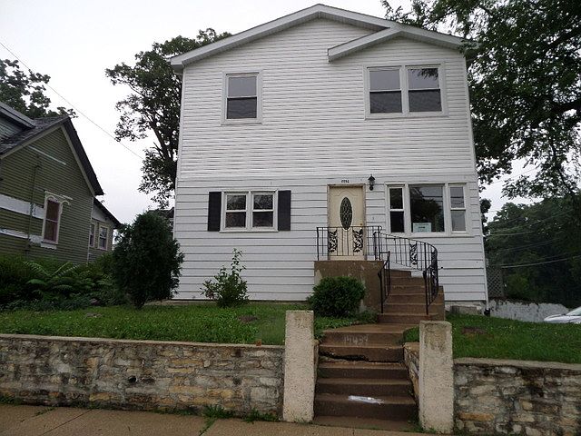 1st image of 14439 Beacon St
