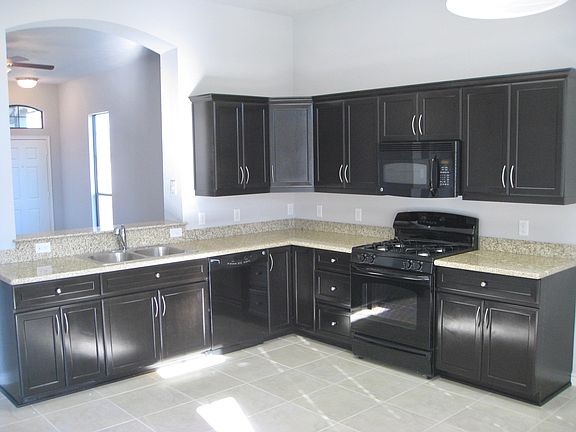 3rd image of 2904 Silver Oak Ct