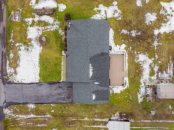 3rd image of 62 Mimosa Dr