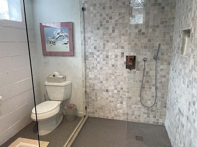3458 N Mayfair Rd — Photo 22