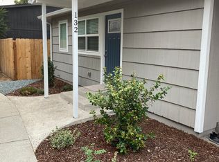 132 Western Ave, Medford, OR 97501