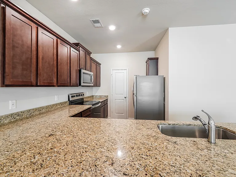 8038 Hagood St — Photo 5