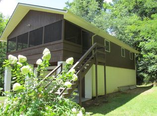 82 Trinity Dr, Sylva, NC 28779