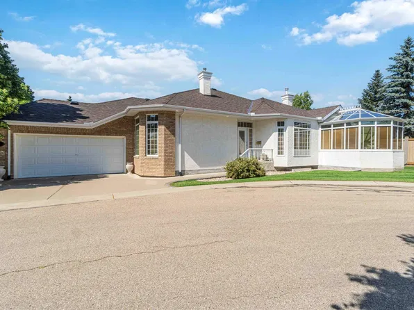 8 Butterworth Point E, Edmonton, AB T6R 2S3