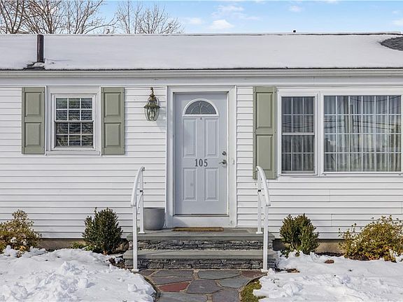 4th image of 105 Plantation Dr