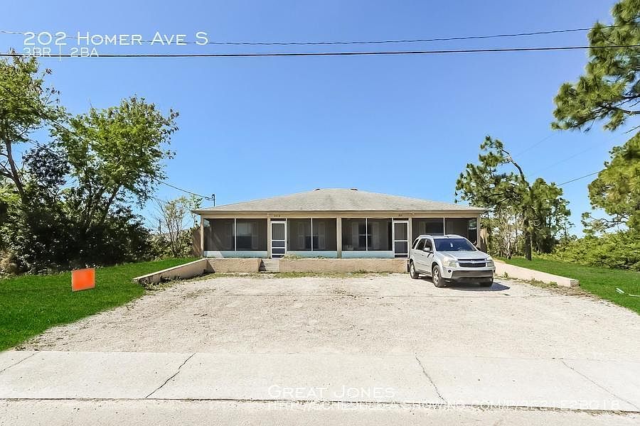 1st image of 202 Homer Ave S