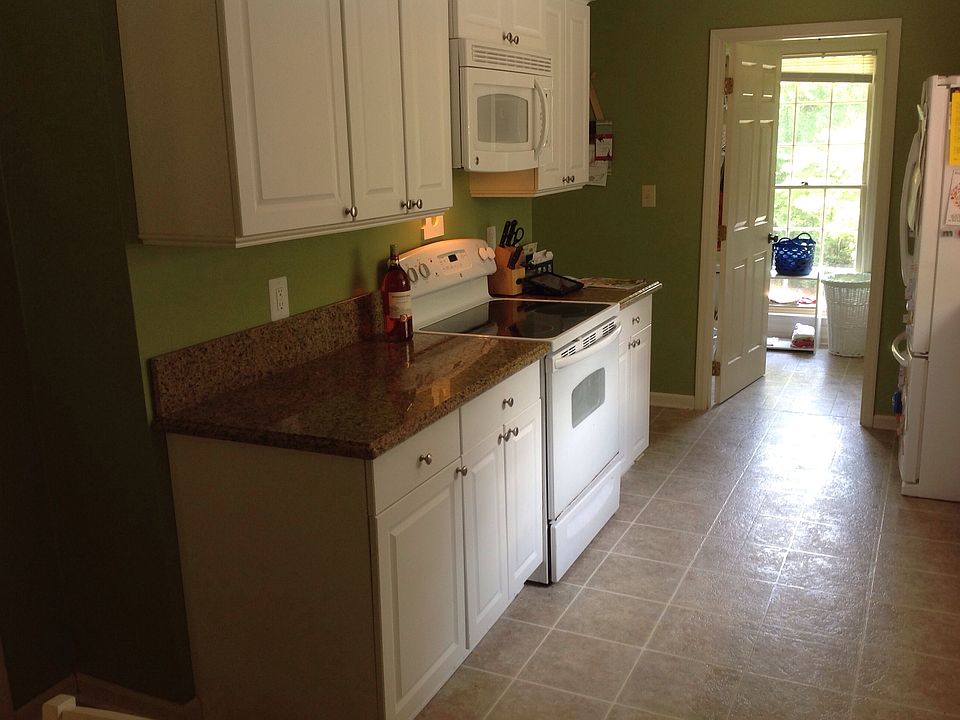 2nd image of 5130 Colonial Park Rd