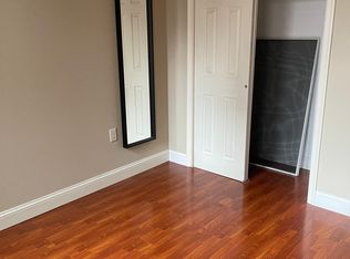 720 Sansom St #3, Philadelphia, PA 19106