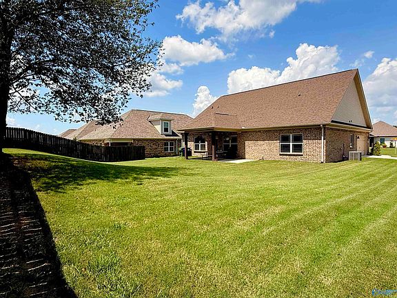 3rd image of 13806 Azalea Ridge Ln