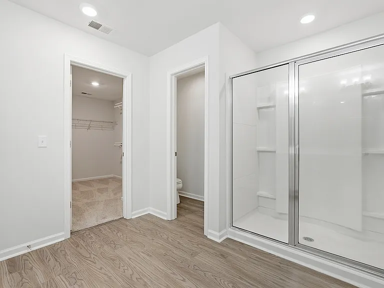 17 Crown Ct — Photo 33