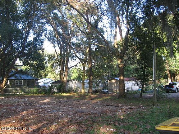 3rd image of 2345 4th Ave
