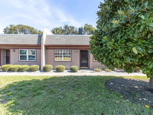 11204 Pembridge Ct APT 4, Port Richey, FL 34668