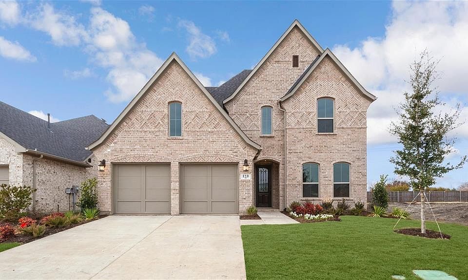 1st image of 210 Daylily Dr