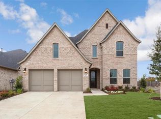 210 Daylily Dr, Wylie, TX 75098