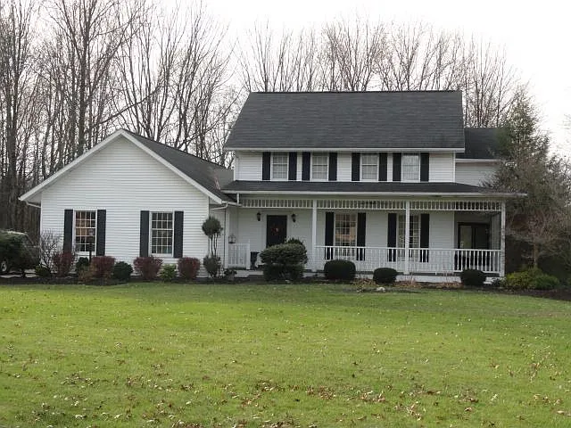 274 Butterfly Ln photo 1