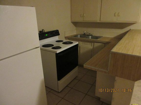 2nd image of 403 Niceville Ave #A