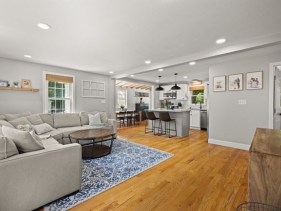 3rd image of 66 Center St