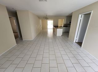 1673 SW 34th St, Palm City, FL 34990