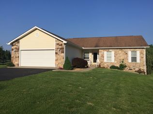 402 Frost Rd, Crossville, TN 38571