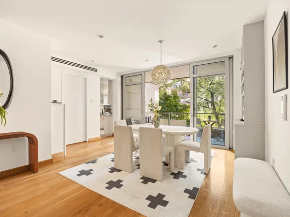 132 East 30th Street image 3 of 15