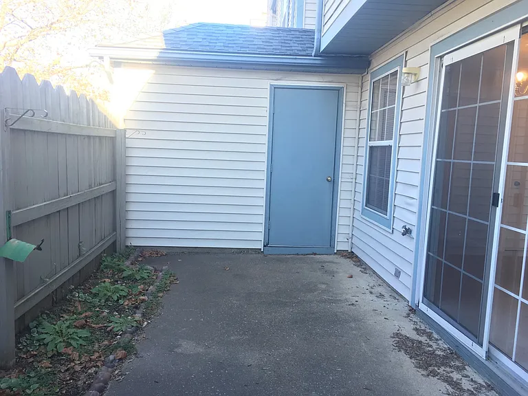 4689 Shallowford Cir — Photo 24
