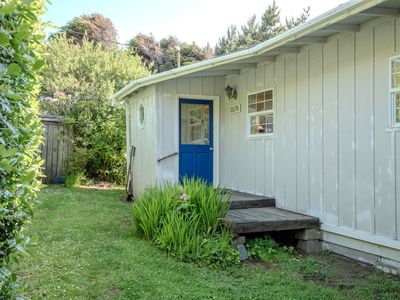 10076 NW Swallow St, Seal Rock, OR, 97376
