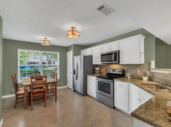 220 Buck Run Dr, Nashville, TN 37214