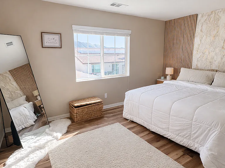 5161 Rowel St — Photo 18