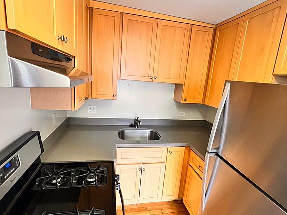 4th image of 15 Russia Ave APT 9