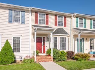 1654 York Dr NW, Christiansburg, VA 24073