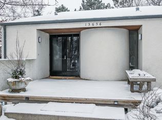 13656 Oakwood Curv, Burnsville, MN 55337