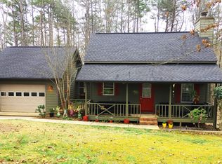3912 Skyline Dr, Gainesville, GA 30501