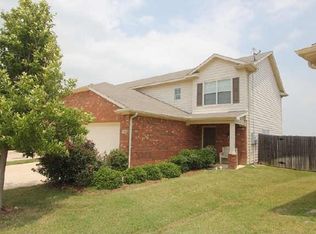 7416 Howling Coyote Ln, Fort Worth, TX 76131