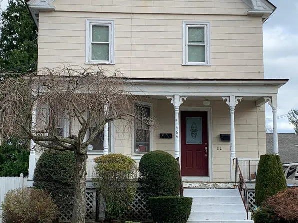 464 Laurel Hill Ave Floor 1, Cranston, RI 02920