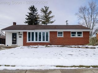36686 Thinbark St, Wayne, MI 48184