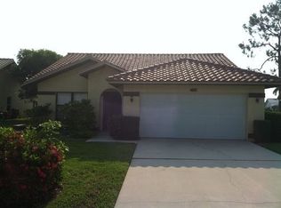293 Kings Way, Naples, FL 34104