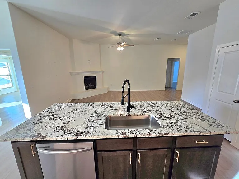 6703 NE Fiddler Rd — Photo 7
