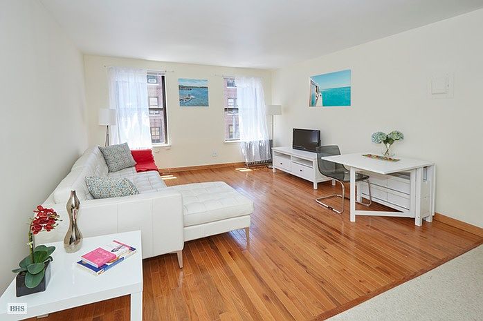 1st image of 162 E 2nd St APT 3A